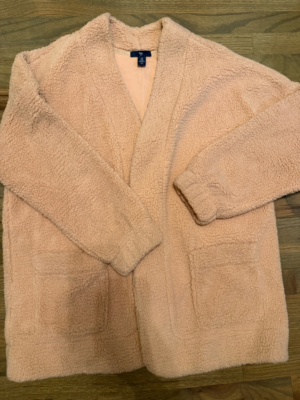 GAP Plush Sherpa Jacket in Light Peach